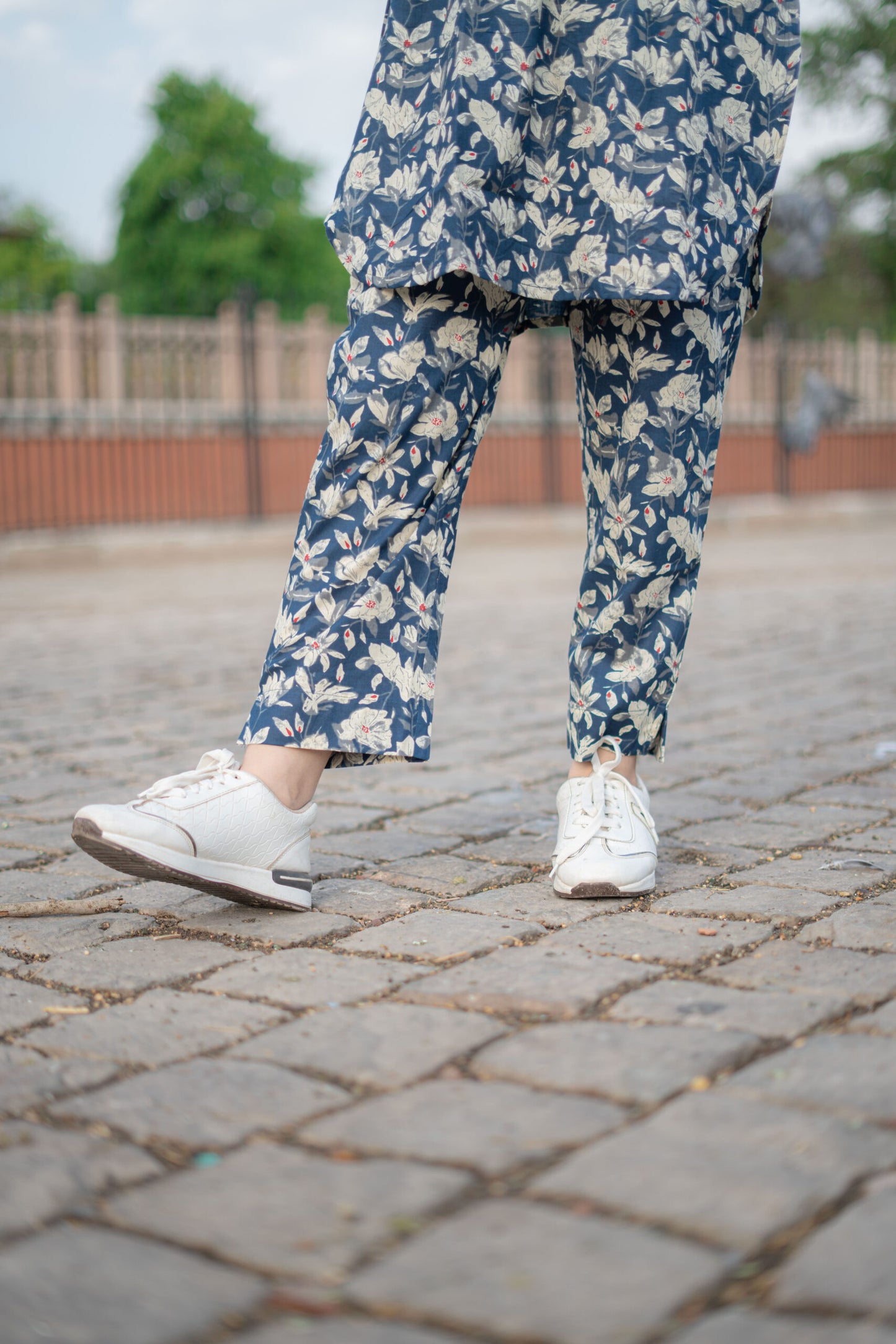 NAVY FLORAL COTTON CO-ORD SET