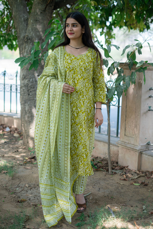 LIME GREEN FLORAL SUIT SET