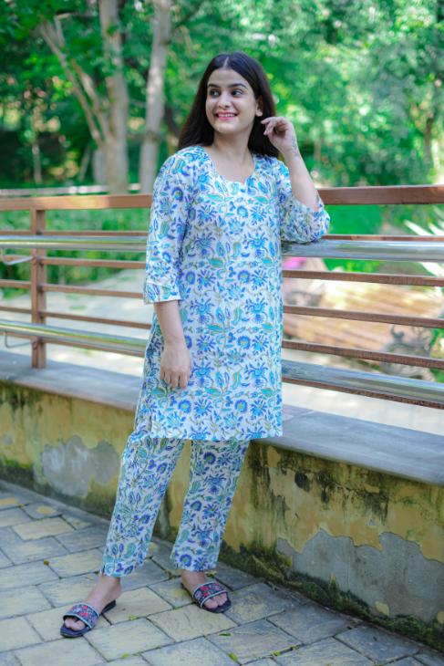 CREAM BLUE FLORAL CO-ORD SET