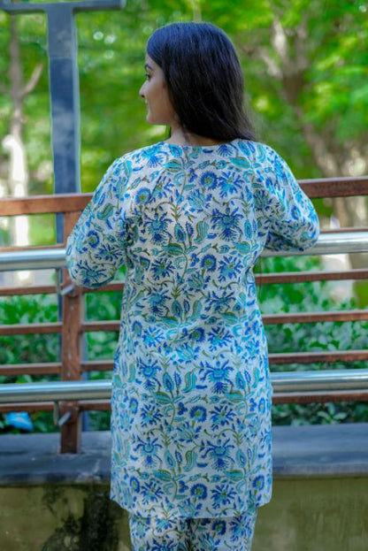 CREAM BLUE FLORAL CO-ORD SET