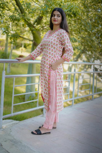 LIGHT PINK BOOTA SUIT SET