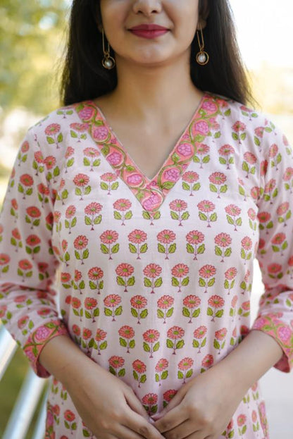 LIGHT PINK BOOTA SUIT SET