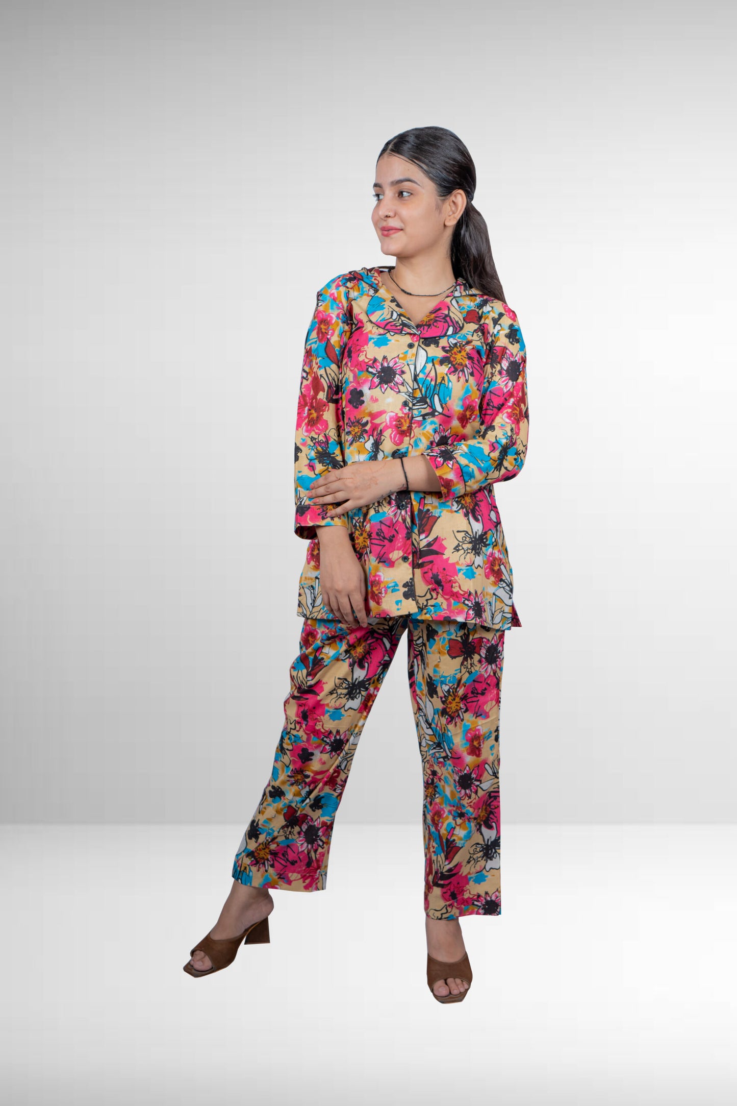MULTI COLOR FLORAL LEISURE SET