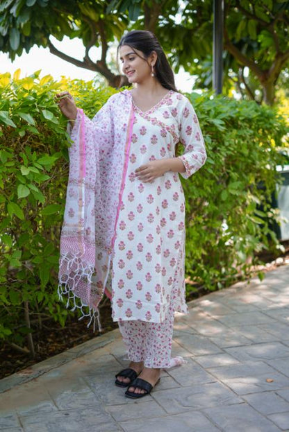 WHITE PINK FLORAL SUIT SET