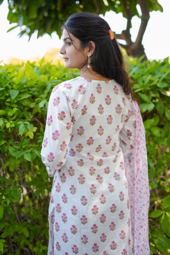 WHITE PINK FLORAL SUIT SET