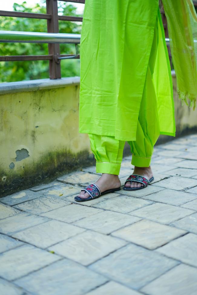 LIME GREEN AFFGANI SUIT SET
